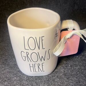 NWT Rae Dunn "Love Grows Here" ceramic mug double sided